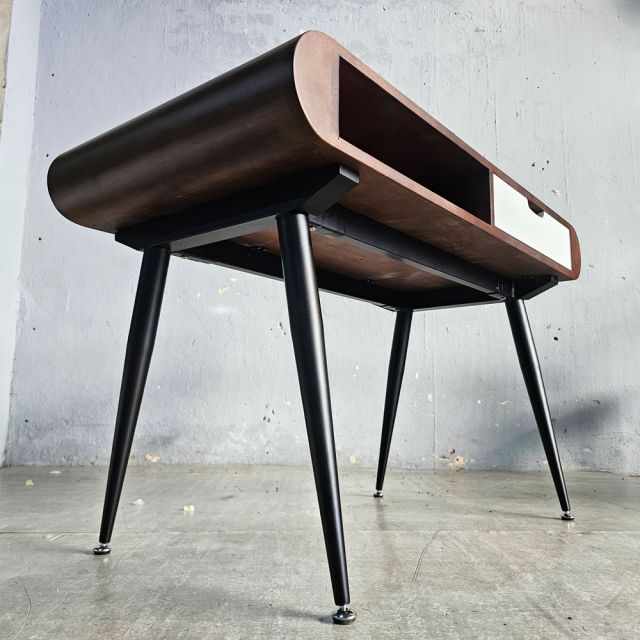 Bàn làm việc 120x60cm gỗ cao su chân CONE BD68173