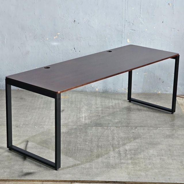 Bàn làm việc 200x70cm gỗ cao su chân sắt hệ Rectang HBRT090