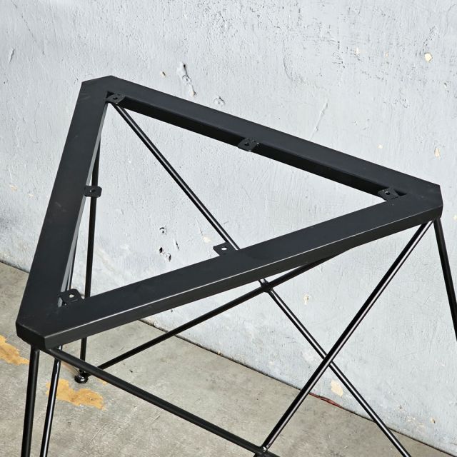 Chân bàn sắt sơn tĩnh điện CHB68108