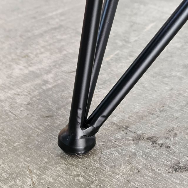 Chân bàn sắt sơn tĩnh điện CHB68108