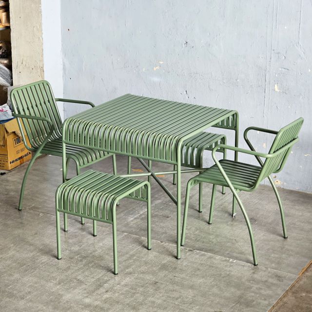 Combo bàn ghế ngoài trời sắt CBNT024