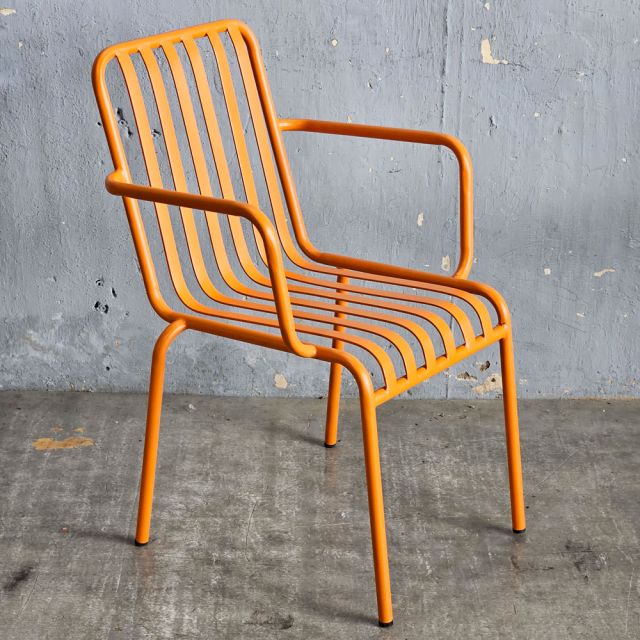 Ghế sắt ngoài trời có tay - GNT002 ( Nhiều Màu)