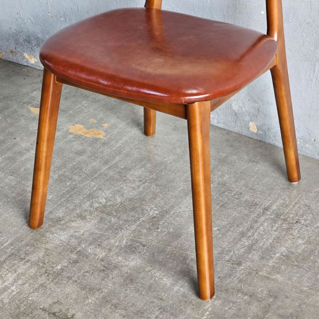 Ghế SECCO gỗ cao su lưng lưới mắt cáo GCF217