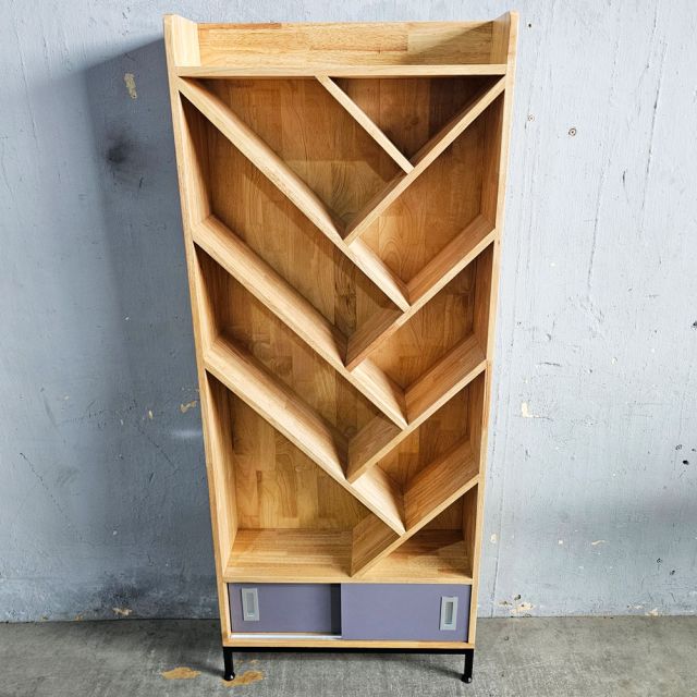 Kệ trang trí hình cây 70x22x170cm gỗ cao su KTT68064Kệ trang trí hình cây 70x22x170cm gỗ cao su KTT68064