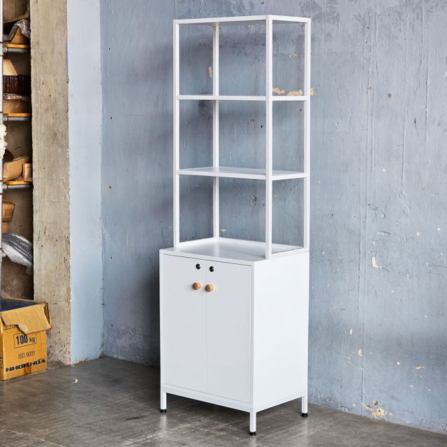 Kệ trang trí có tủ 56x40x180cm gỗ cao su KTT68063