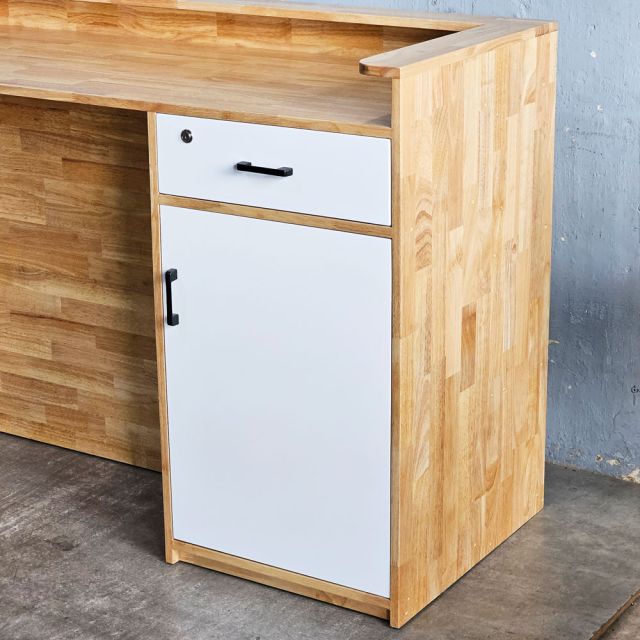 Quầy tính tiền 160x60x100cm gỗ cao su BLT68030