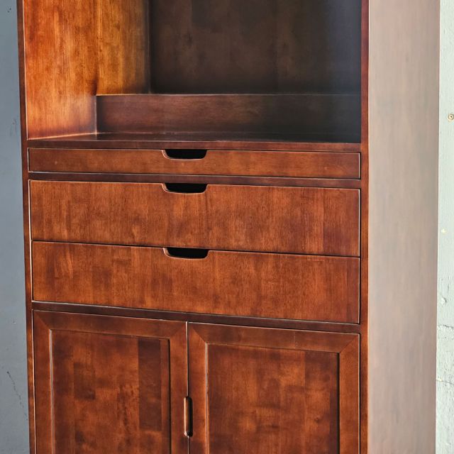 Tủ thờ gia tiên 865x690x2245mm gỗ cao su TTGT002