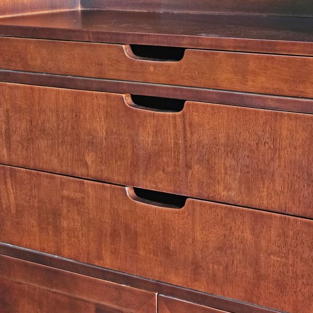 Tủ thờ gia tiên 865x690x2245mm gỗ cao su TTGT002