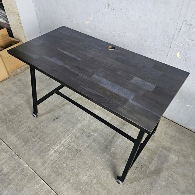 Bàn làm việc di động 120x60cm gỗ tràm 25mm chân sắt FOS012