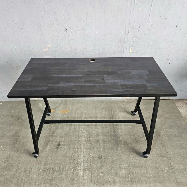 Bàn làm việc di động 120x60cm gỗ tràm 25mm chân sắt FOS012