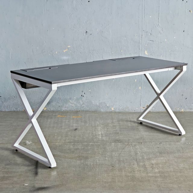 Bàn có hộp điện 160x70cm gỗ cao su XConcept ZD037