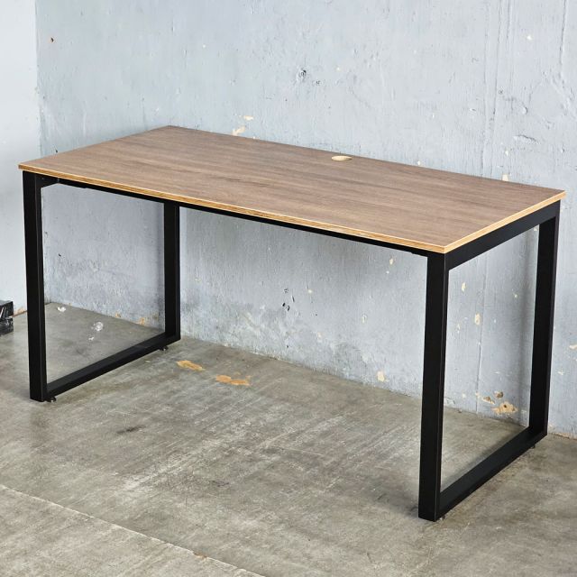 Bàn làm việc 140x70cm gỗ Plywood melamin màu bê tông hệ Rectang HBRT046