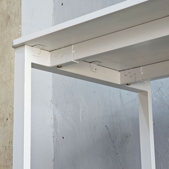 Bàn có hộp điện 140x70cm gỗ cao su ZD038