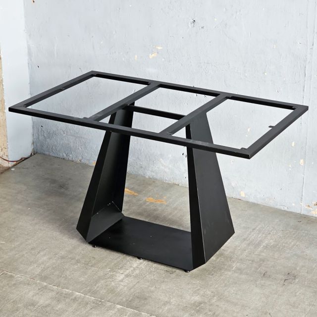 Chân bàn sắt 120x70cm sơn tĩnh điện CHB68110