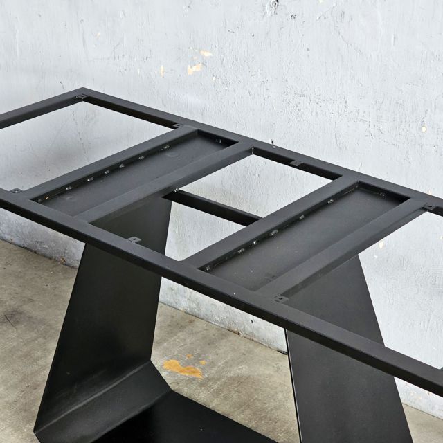 Chân bàn sắt 140x60cm sơn tĩnh điện CHB68109