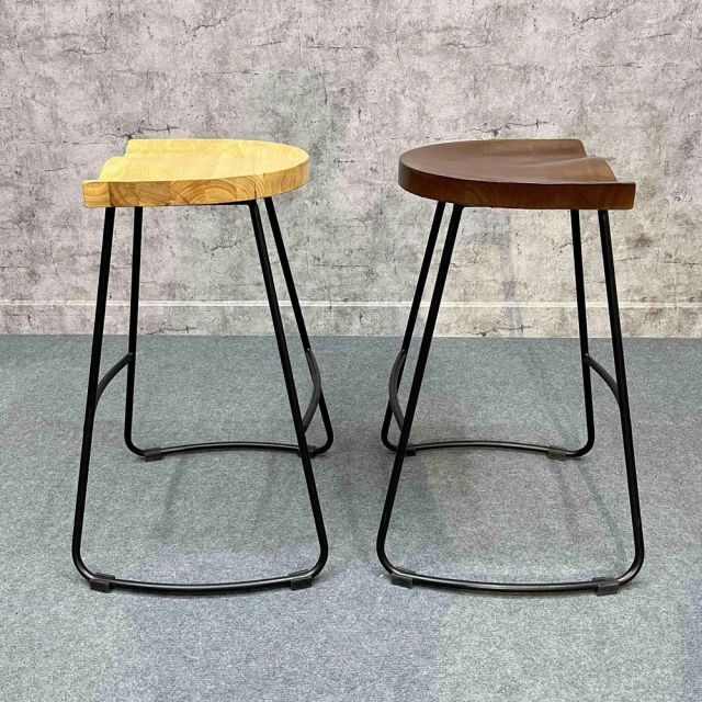 Ghế bar mặt gỗ chân sắt GBSK036