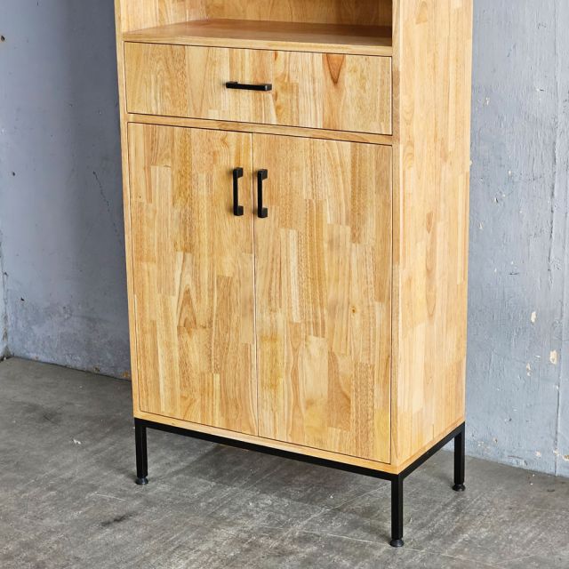 Tủ kệ trang trí 70x35x195cm gỗ cao su KTT68069