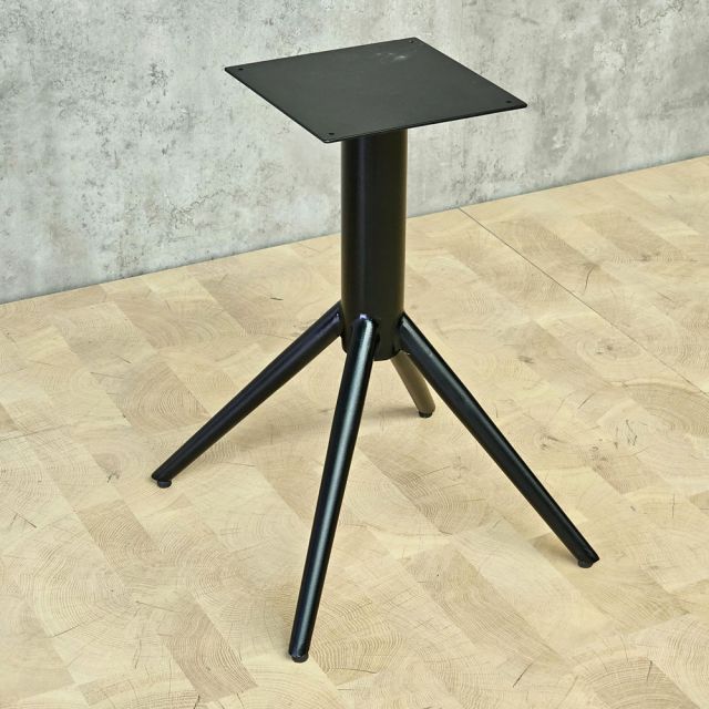 Chân bàn sofa 34x45x48cm sơn tĩnh điện CHB68111