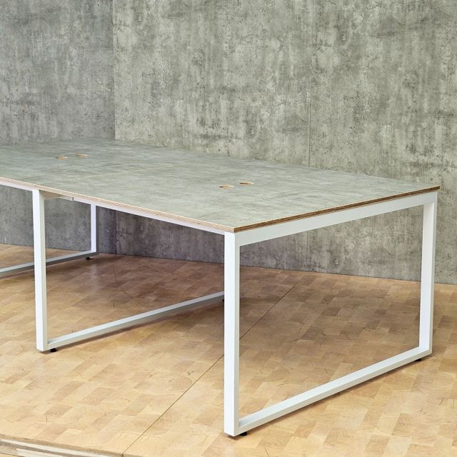 chân sắt lắp ráp cho bàn cụm 4 người ngồi