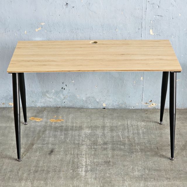 Bàn làm việc 120x60cm gỗ Plywood phủ melamin chân sắt CONE HBCO032