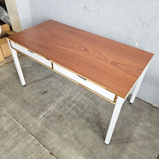 Bàn có ngăn kéo 140x70cm gỗ otim veener gỗ xoan đào BD68175