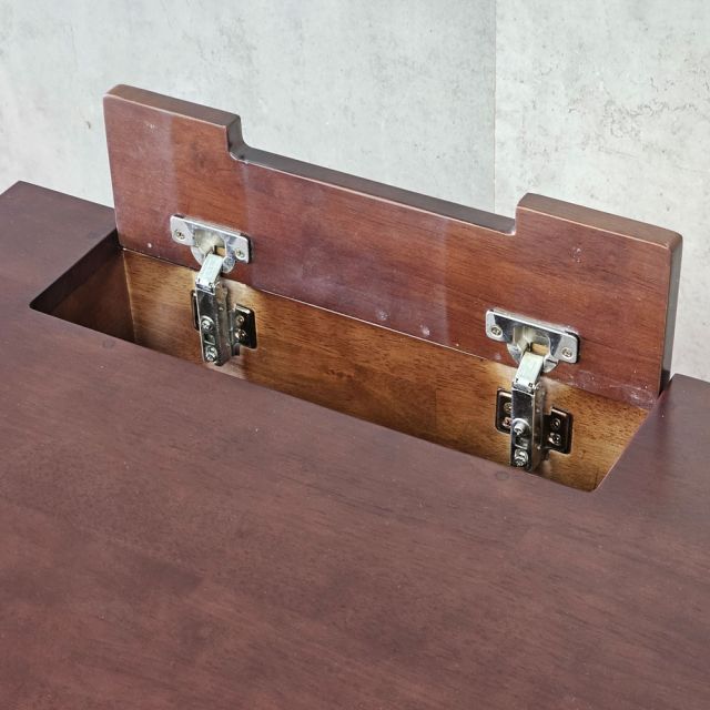 Bàn làm việc có tủ 160x80cm gỗ cao su HBRT131