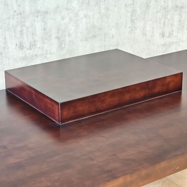 Bệ để tượng thờ 217x117cm gỗ cao su TTGT003