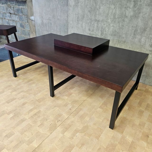 Bệ để tượng thờ 217x117cm gỗ cao su TTGT003