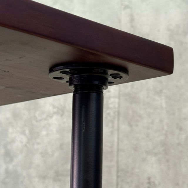 Kệ để CPU di động 70x60x80cm gỗ cao su khung sắt ống nước KCPU68032