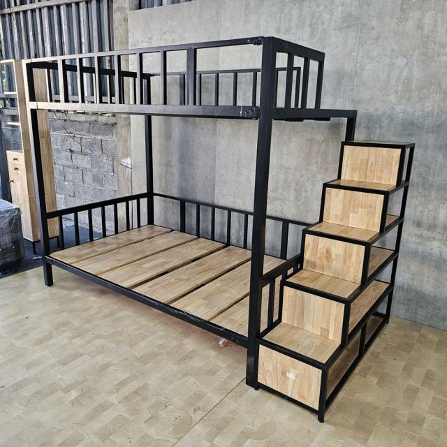 Giường tầng lắp ráp có bậc thang 250x125x180cm gỗ cao su chân sắt GT018