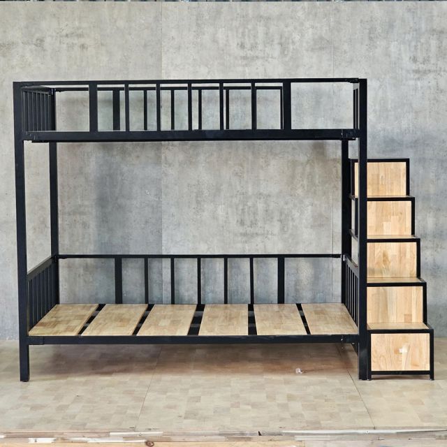 Giường tầng lắp ráp có bậc thang 250x125x180cm gỗ cao su chân sắt GT018