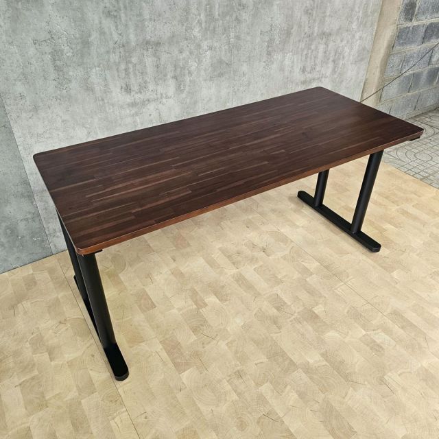 Bàn làm việc 160x70cm gỗ tràm hệ TIO HBTO042