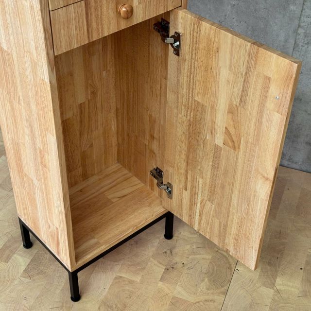 Kệ góc tường kết hợp tủ 40x29x180cm gỗ cao su chân sắt KGT680577