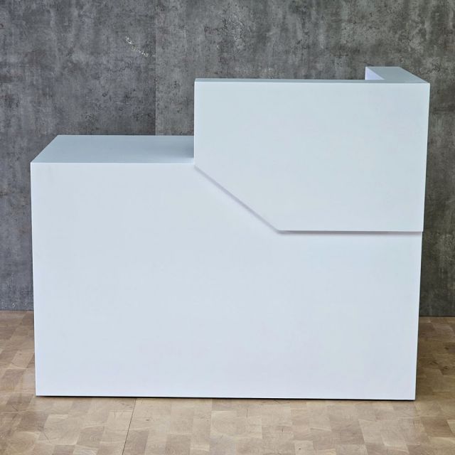 Quầy lễ tân 120x60x90cm gỗ cao su BLT68031