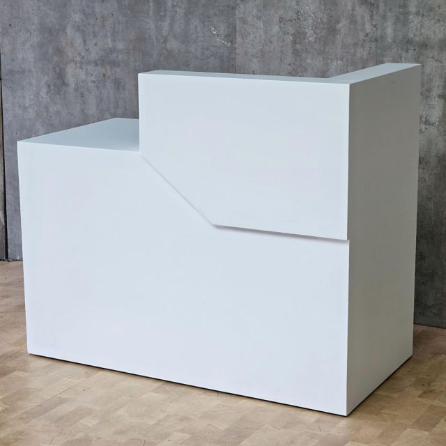 Quầy lễ tân 120x60x90cm gỗ cao su BLT68031