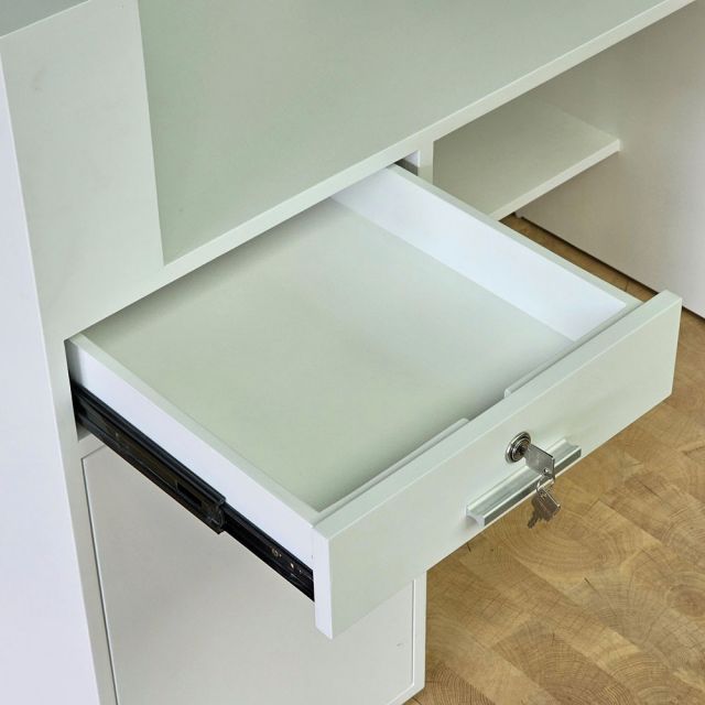 Quầy lễ tân 120x60x90cm gỗ cao su BLT68031