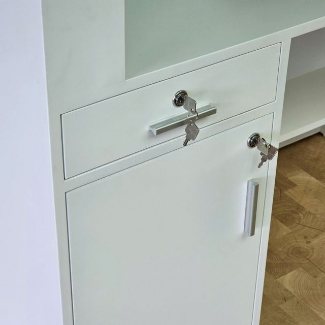 Quầy lễ tân 120x60x90cm gỗ cao su BLT68031