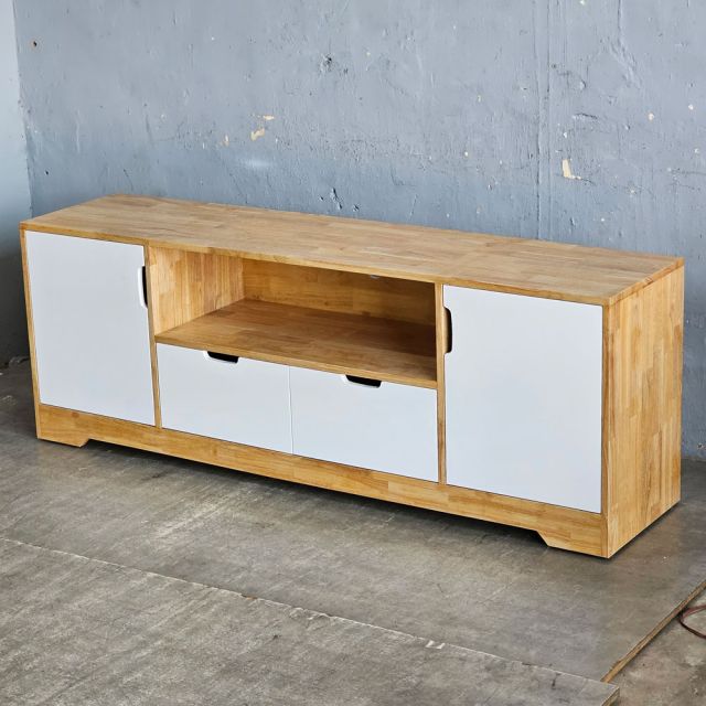 Tủ TV phòng khách 170x40x60cm gỗ cao su KTV68138