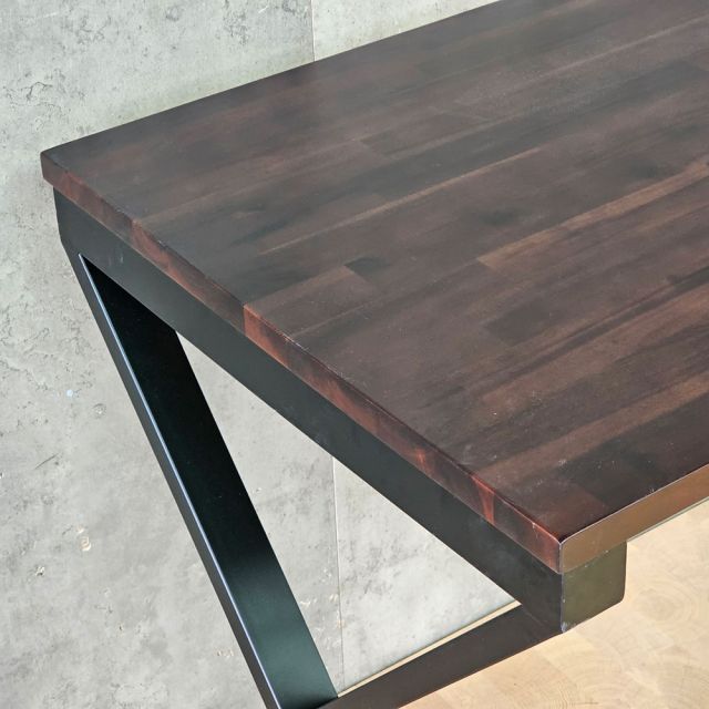 Bàn làm việc 140x60cm gỗ tràm hệ XConcept HBXC064