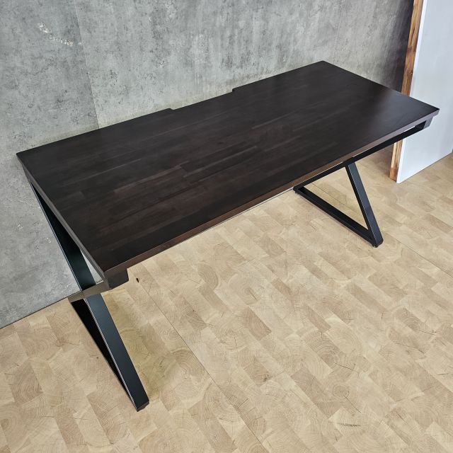 Bàn làm việc 140x60cm gỗ tràm hệ XConcept HBXC064