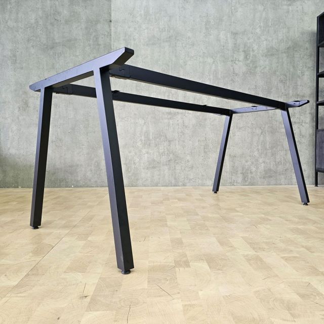 Chân bàn sắt 160x80cm lắp ráp hệ PLY HCPL007