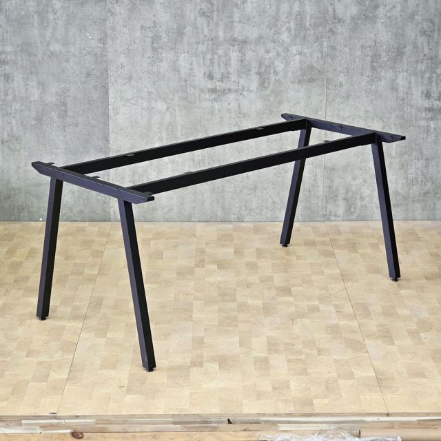 Chân bàn sắt 160x80cm lắp ráp hệ PLY HCPL007