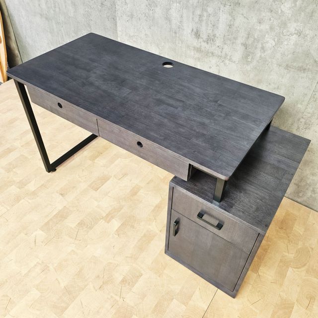 Bàn làm việc PODI 140x60cm gỗ cao su BD68149