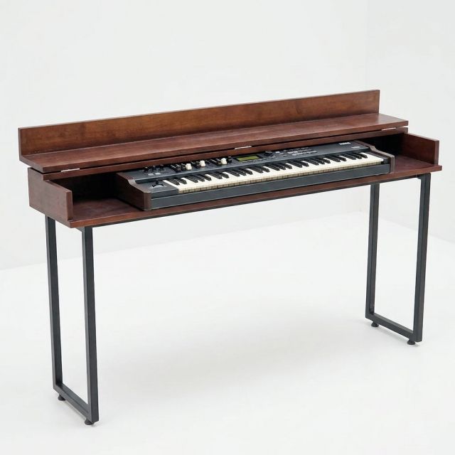 Bàn để đàn 1396x300x753mm gỗ cao su SD68036