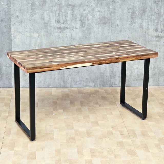 Bàn làm việc 140x60cm gỗ tràm ghép viền dày 50mm HBRT137