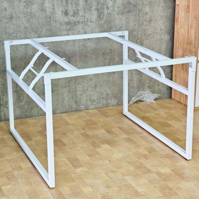 Chân sắt gấp gọn 100x100cm sơn tĩnh điện CHB68115