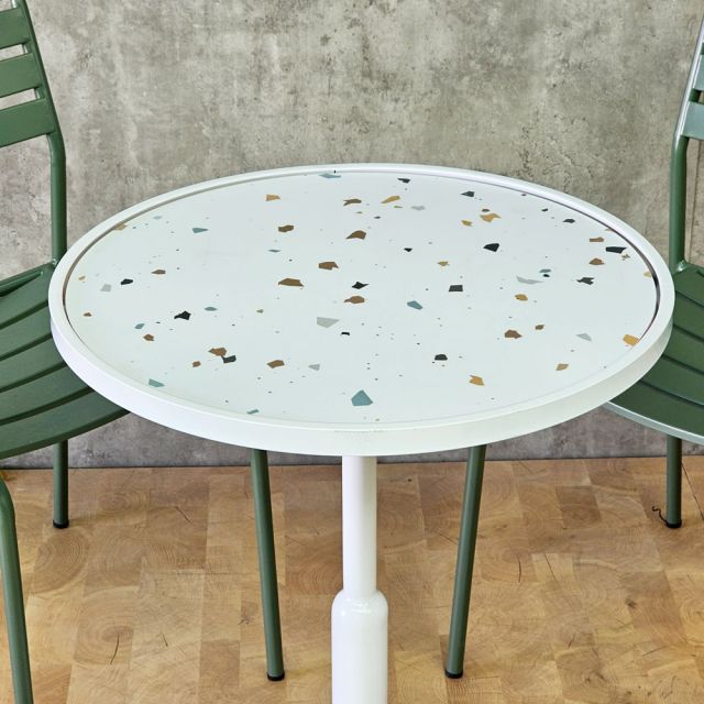 Combo bàn cafe tròn và 4 ghế cafe sắt CBCF357