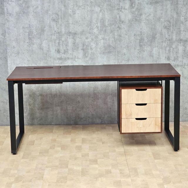 Bàn làm việc có ngăn tủ 160x60cm gỗ cao su hệ Rectang HBRT128
