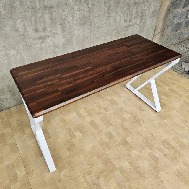 Bàn làm việc 140x70cm gỗ tràm hệ XConcept HBXC066