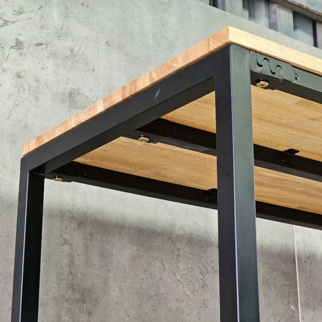 Kệ trưng bày 135x50x192cm gỗ cao su khung sắt KTT68080